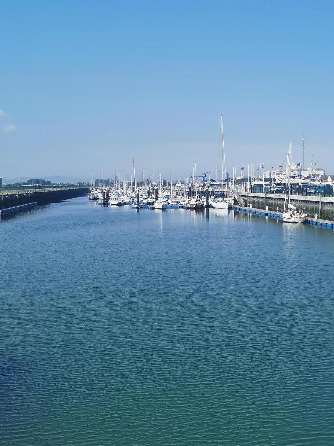 Au Kaycedra Calais Exterior foto